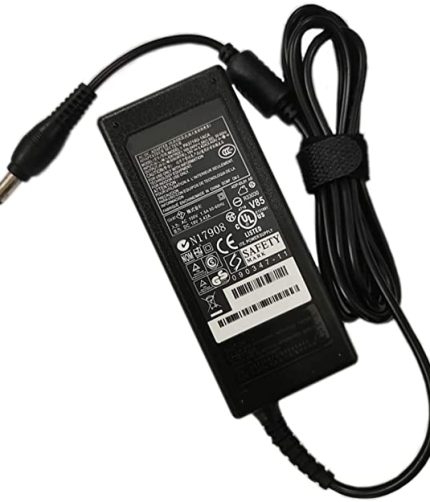 Toshiba Satellite 1000 1005 1100 1115 1130 1135 90W 19V 4.74A 5.52.5mm Laptop AC Adapter Charger by gadgetsea.pk